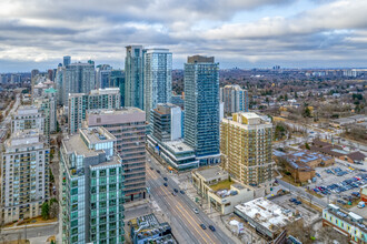 5250 Yonge St, Toronto, ON - VUE AÉRIENNE  vue de carte