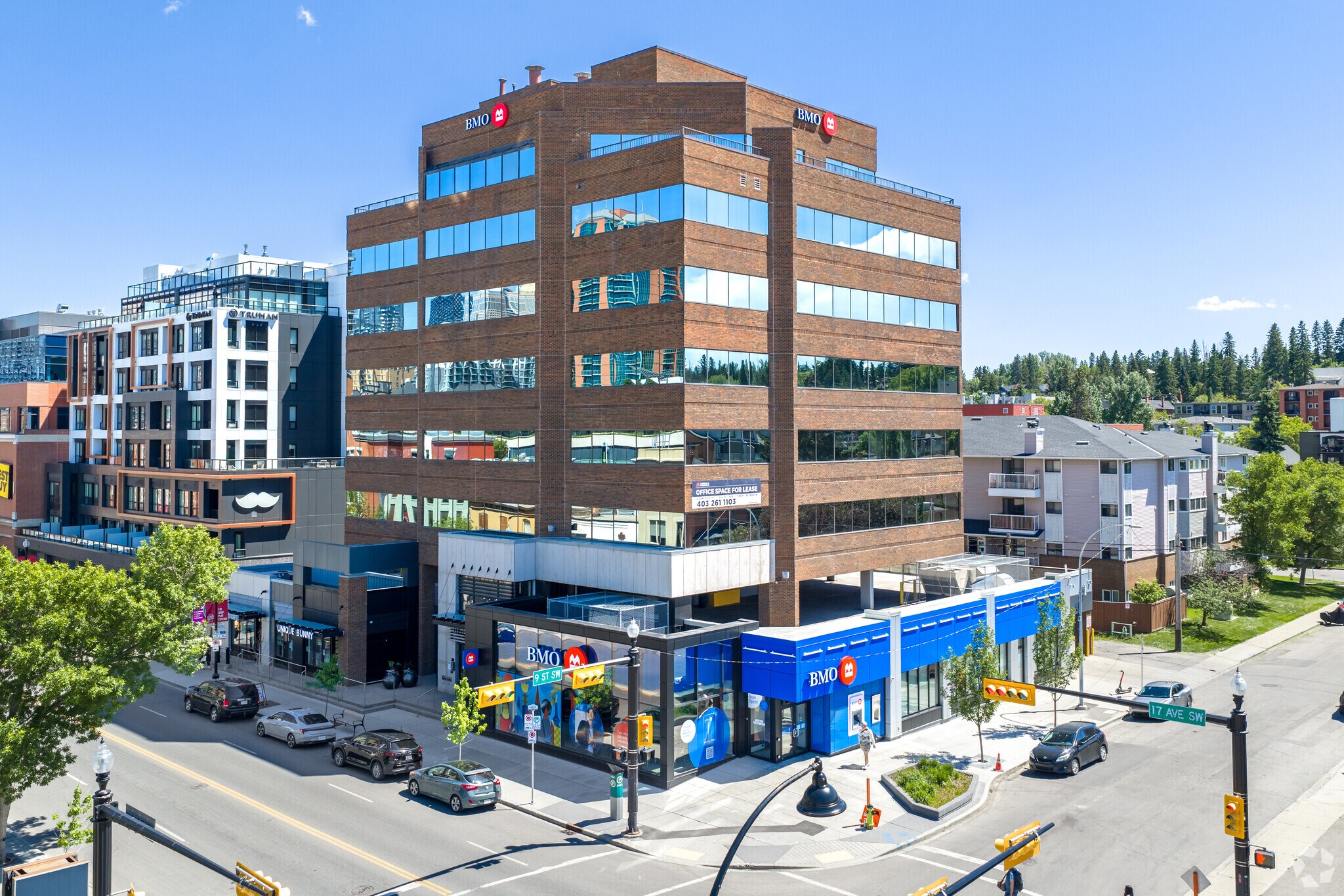 933 17th Ave SW, Calgary, AB à louer Photo principale– Image 1 sur 3