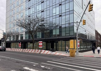 Plus de détails pour 45-02 Queens Blvd, Sunnyside, NY - Local commercial à louer