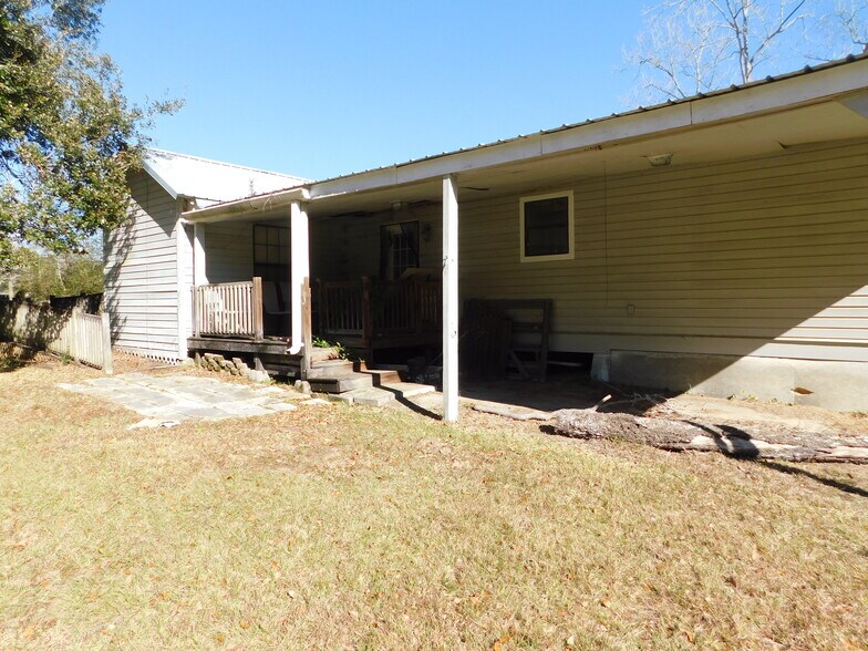 7047 Kiln Delisle Rd, Pass Christian, MS à vendre - Photo de l’immeuble – Image 3 sur 14