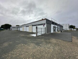 Plus de détails pour Industriel/Logistique à louer