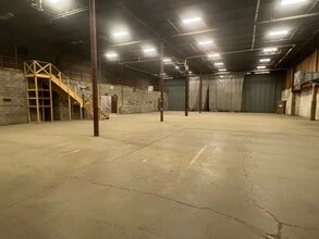 1020-1060 Saw Mill Run Blvd W, Pittsburgh, PA à vendre Photo intérieure– Image 1 sur 19