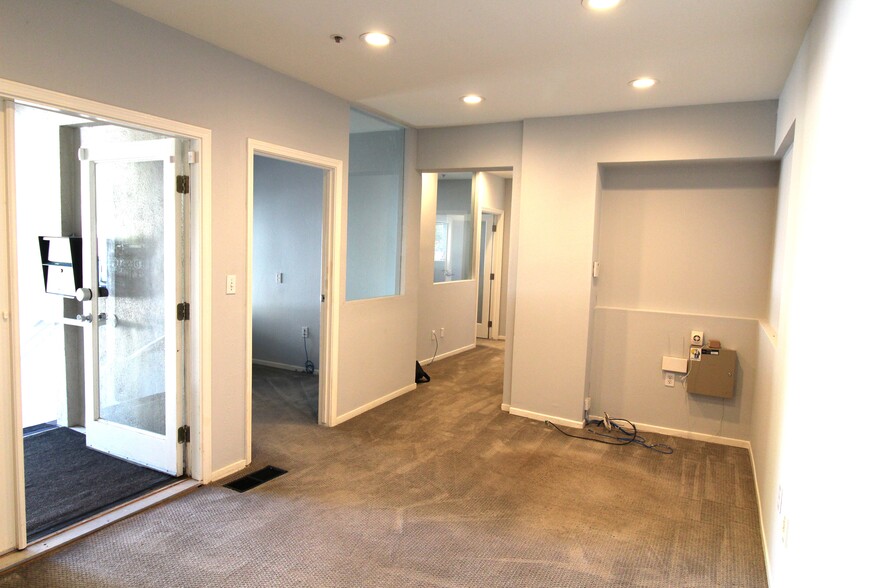 1201-1221 Bridgeway, Sausalito, CA à louer - Photo de l’immeuble – Image 2 sur 7