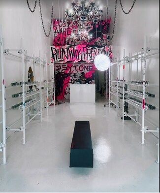 Plus de détails pour 7611-7615 Melrose Ave, Los Angeles, CA - Local commercial à louer