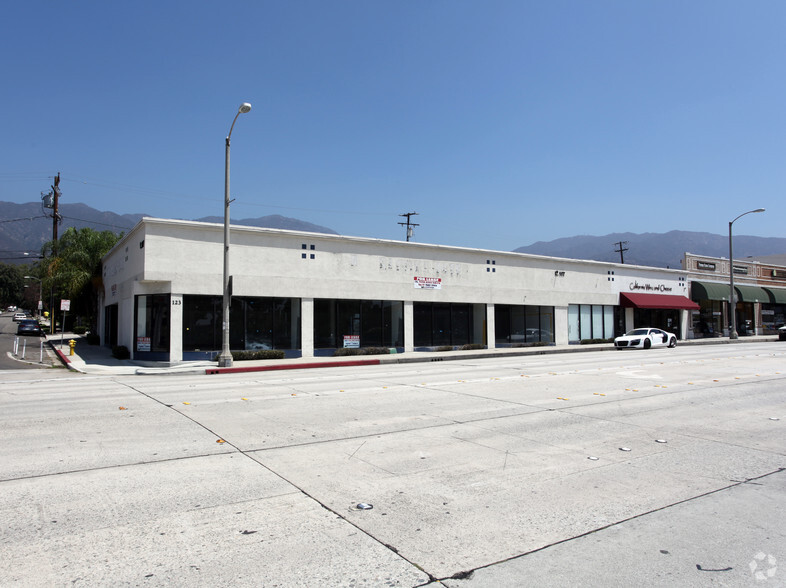 115-127 W Foothill Blvd, Monrovia, CA à louer - Photo principale – Image 1 sur 1