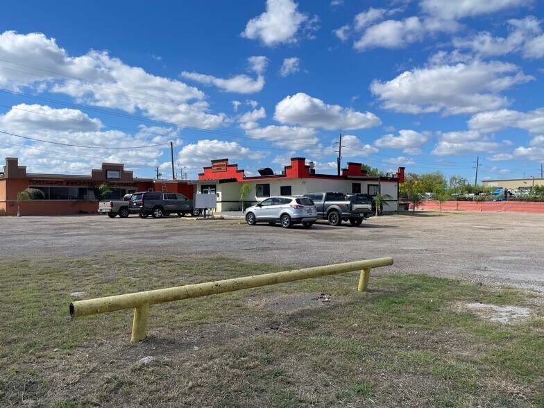 103 Old Robstown Rd, Corpus Christi, TX à vendre - Photo de l’immeuble – Image 1 sur 19