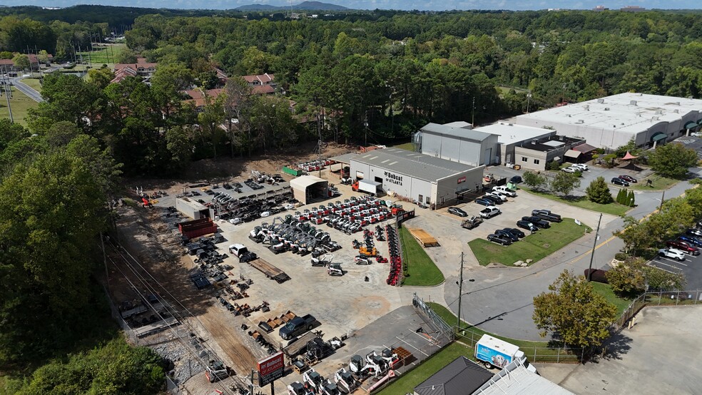 2006 Delk Industrial Blvd SE, Marietta, GA à louer - Photo de l’immeuble – Image 2 sur 5