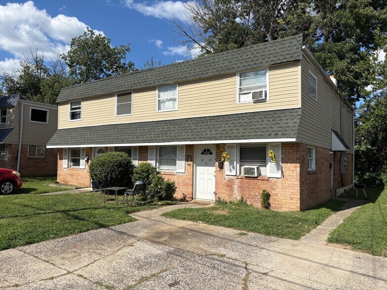 1127 Ward St, Chester, PA à vendre - Photo de l’immeuble – Image 2 sur 14