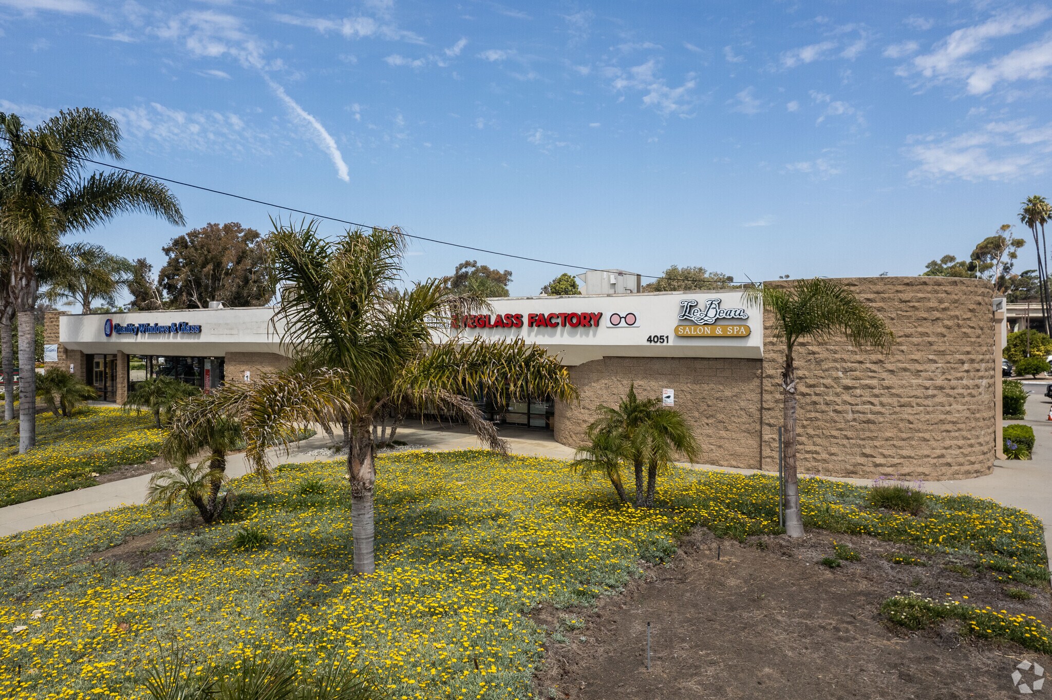 4051 E Main St, Ventura, CA à louer Photo principale– Image 1 sur 8