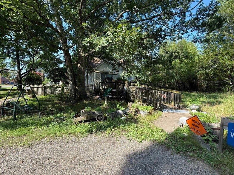 23092 Three Notch Rd, California, MD à vendre - Photo de l’immeuble – Image 3 sur 10