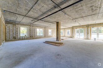 5620 SW 67th Ave, South Miami, FL à louer Photo intérieure– Image 1 sur 6