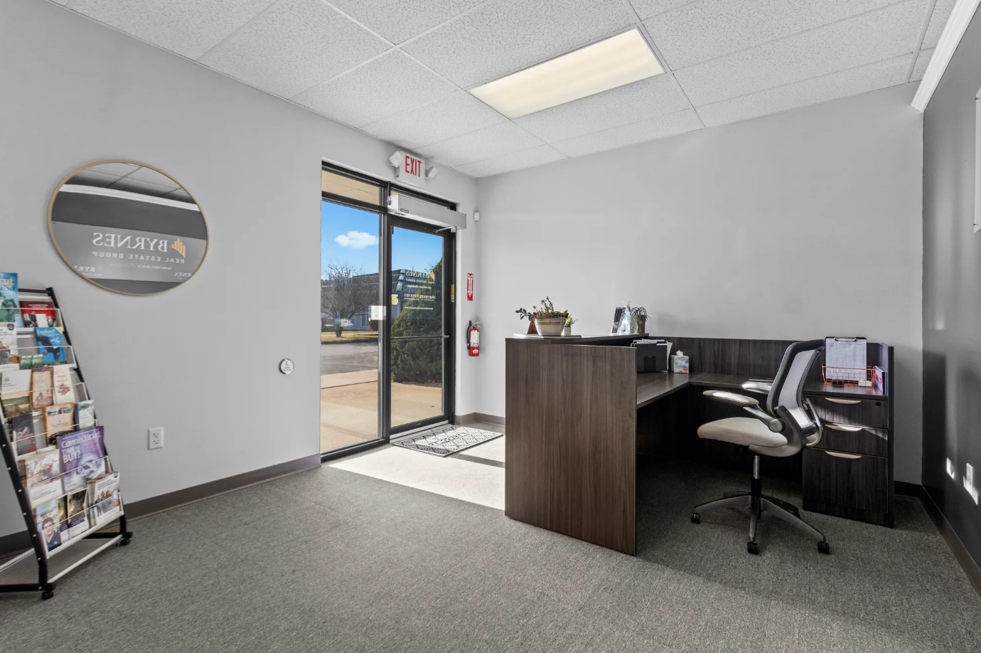 35-39 Kennedy Dr, Putnam, CT à louer Photo intérieure– Image 1 sur 4