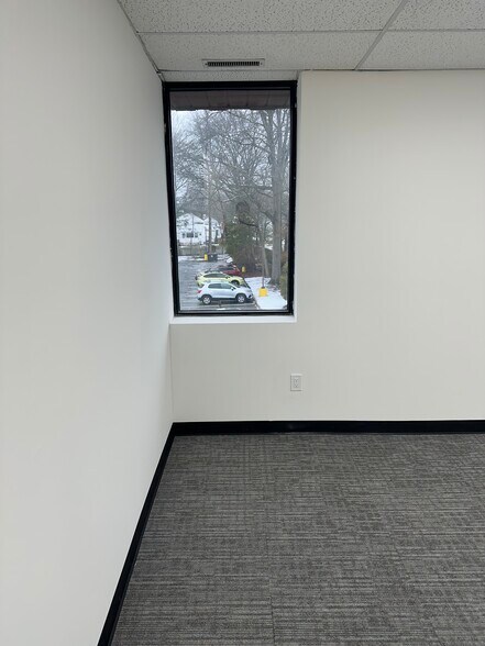 600 S Livingston Ave, Livingston, NJ à louer - Photo de l’immeuble – Image 3 sur 6