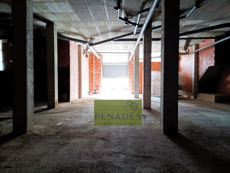 Local commercial dans Ontinyent, Valencia à louer - Photo de l’immeuble – Image 2 sur 12