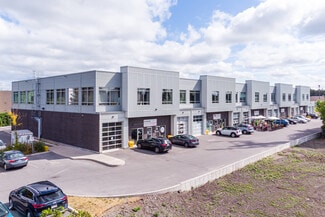 Plus de détails pour 65 Denzil Doyle Crt, Ottawa, ON - Local d’activités à vendre