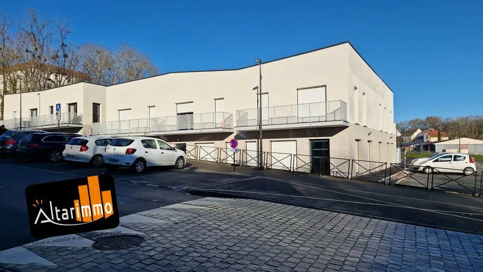 2 Bis Rue De La Chacatière, Lèves à louer Photo de l’immeuble– Image 1 sur 6