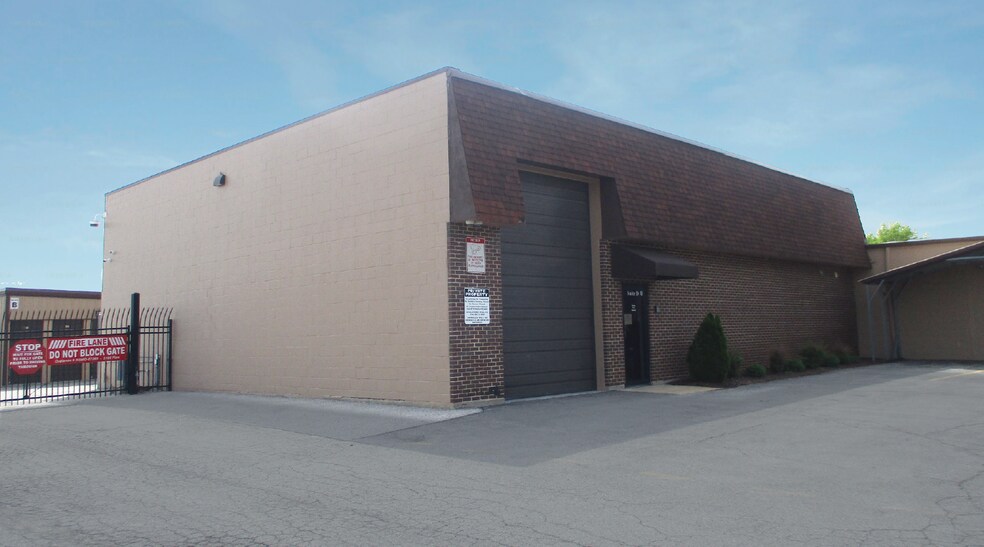 4888 Baumgartner Rd, Mehlville, MO à louer - Photo de l’immeuble – Image 2 sur 7