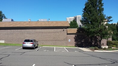 750 Bridgeport Ave, Shelton, CT à louer Photo intérieure– Image 2 sur 2