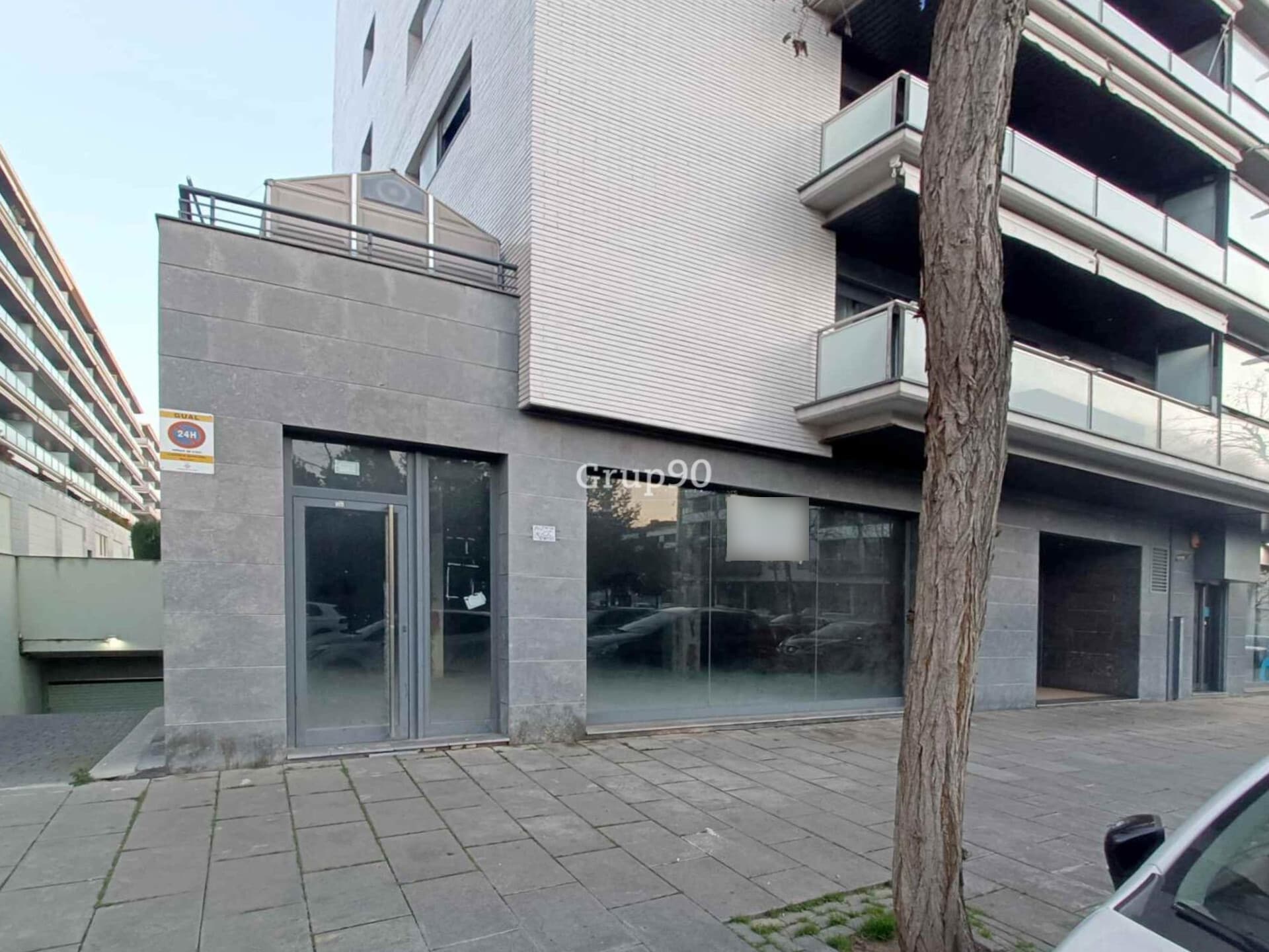 Bureau dans El Vendrell, Tarragona à louer Photo de la construction– Image 1 sur 8