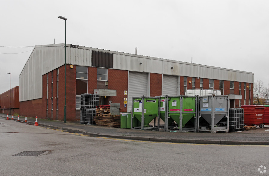 Linkmel Clos, Nottingham à louer - Photo principale – Image 1 sur 5