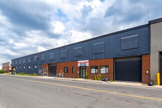 Plus de détails pour 3526 Boul Industriel, Montréal, QC - Industriel/Logistique à louer