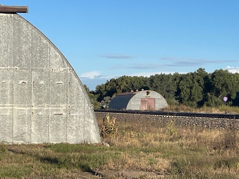 102 26 Hwy, Lewellen, NE à vendre - Photo de l’immeuble – Image 3 sur 6