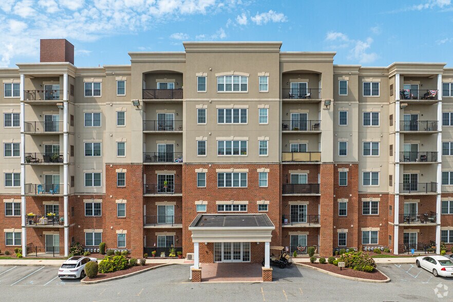 419 W 9th St, New Castle, DE à vendre - Photo de l’immeuble – Image 2 sur 5