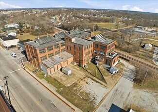Plus de détails pour 160 N Main St, Saint Clair, MO - Industriel/Logistique à vendre