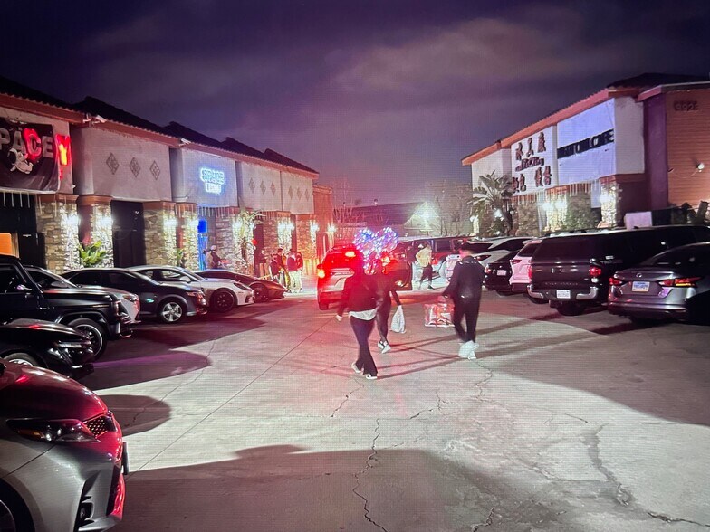 9936-9944 Lower Azusa Rd, El Monte, CA à louer - Photo de l’immeuble – Image 2 sur 19