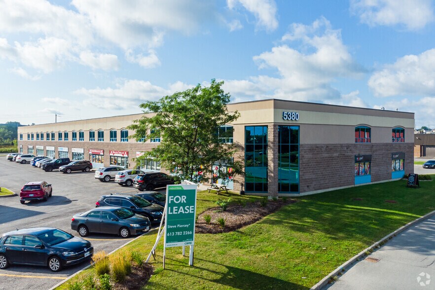 5390 Canotek Rd, Ottawa, ON à louer - Photo de l’immeuble – Image 3 sur 4
