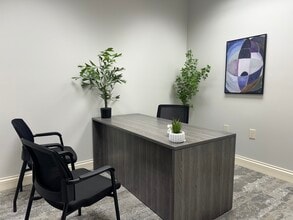 1213 Culbreth Dr, Wilmington, NC à louer Photo intérieure– Image 1 sur 10