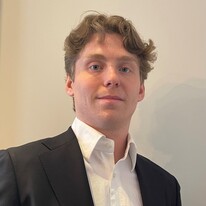 Chris Pearce