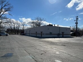 7897 Taft St, Merrillville, IN à louer Photo de l’immeuble– Image 1 sur 6