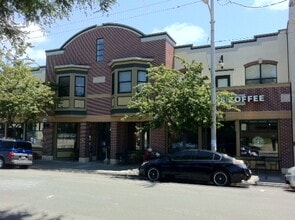 123-125 Park Pl, Richmond, CA à louer Photo intérieure– Image 1 sur 5