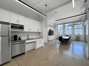 200 Park Ave S, New York, NY à louer Photo intérieure– Image 1 sur 7