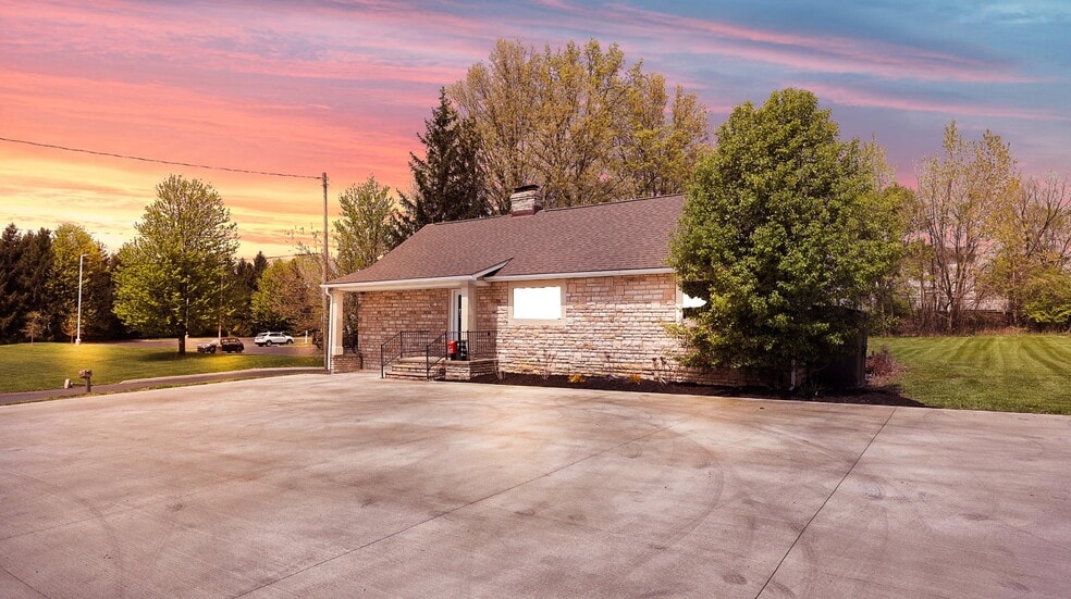 4466 Morse Rd, Columbus, OH à vendre - Photo principale – Image 1 sur 28