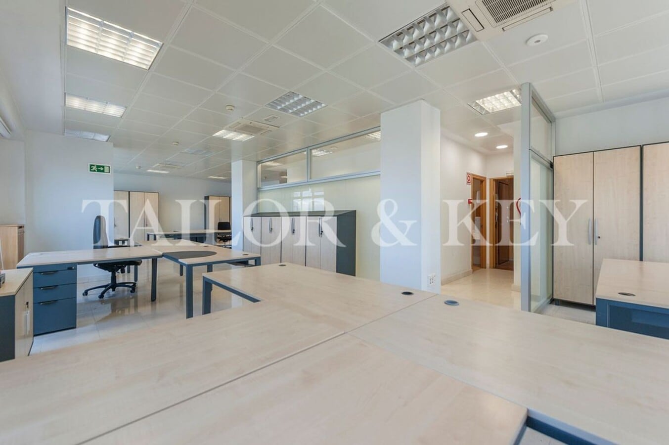 Paseo Castellana, 140, Madrid, MAD 28046 - Lot 01 - - Photo intérieure - Image 1 of 24