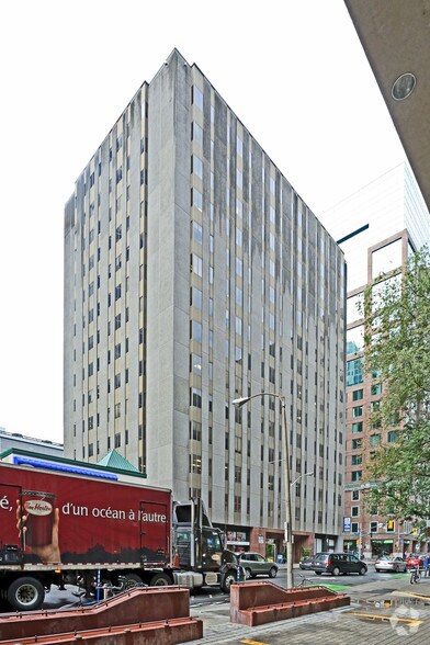 170 Laurier Ave W, Ottawa, ON à louer - Photo de l’immeuble – Image 3 sur 13