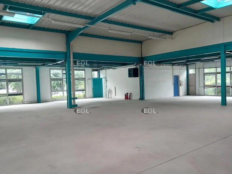 Local d’activités dans Tremblay-en-France à louer - Photo intérieure – Image 1 sur 5