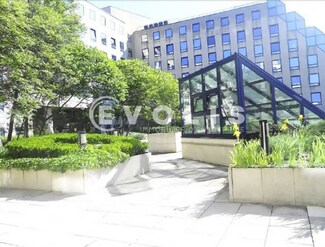 Plus de détails pour 10 Rue De La Renaissance, Antony - Bureau à louer