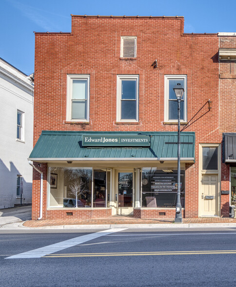 293 W Main St, Abingdon, VA à louer - Photo principale – Image 1 sur 5