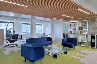 19-27 Rue Camille Desmoulins, Issy-les-Moulineaux à louer Photo intérieure– Image 2 sur 5