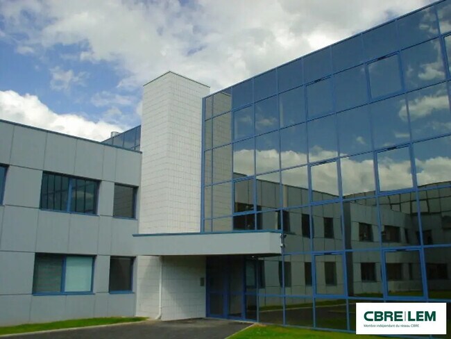 Plus de détails pour Bureau à louer