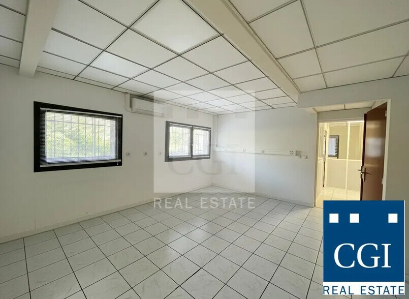 Bureau dans Meylan à vendre - Photo de l’immeuble – Image 1 sur 3