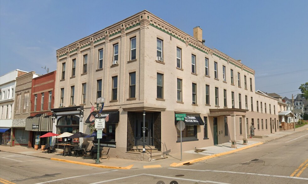 101 W Huron St, Berlin, WI à vendre - Photo de l’immeuble – Image 2 sur 18