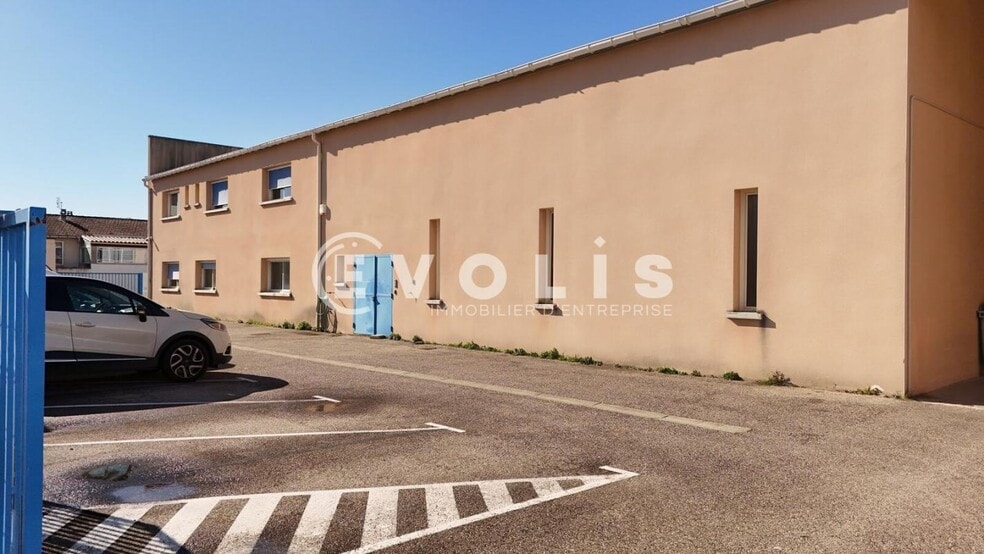 55 Rue Nelson Mandela, Bollene à louer - Photo de l’immeuble – Image 2 sur 7