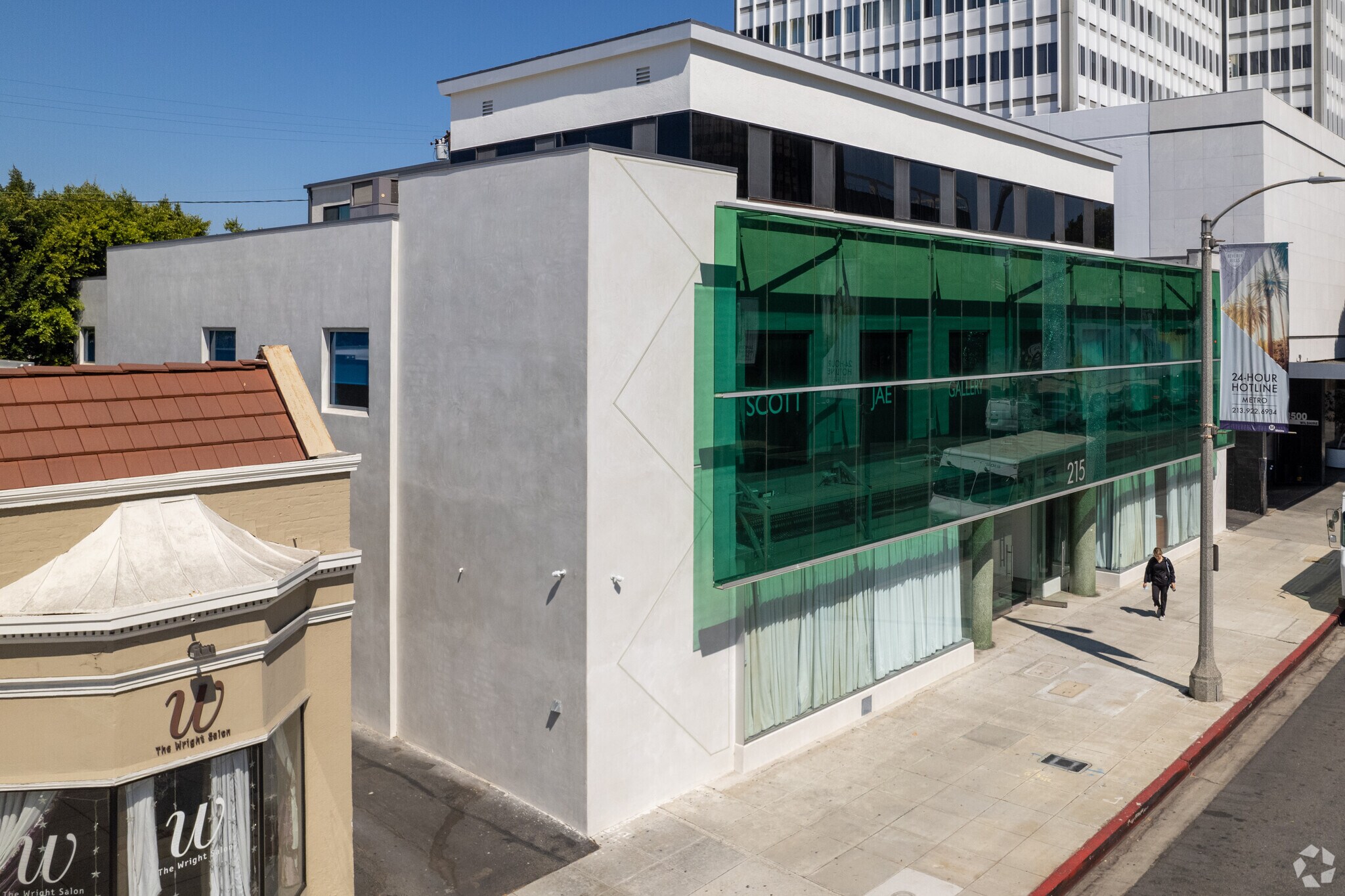 215 S La Cienega Blvd, Beverly Hills, CA à louer Photo principale– Image 1 sur 9