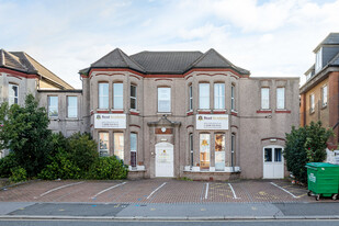 34 Mansfield Rd, Ilford LND - immobilier d'entreprise