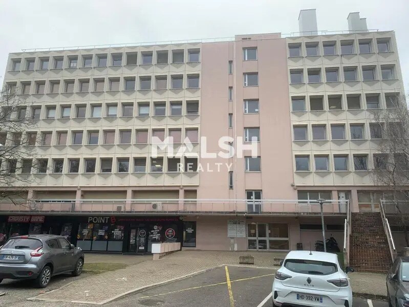 Bureau dans Bron à vendre Photo de l’immeuble– Image 1 sur 10