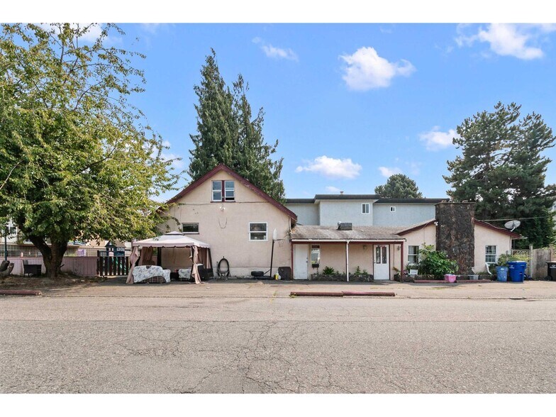 9475 Williams St, Chilliwack, BC à vendre - Photo de l’immeuble – Image 3 sur 5